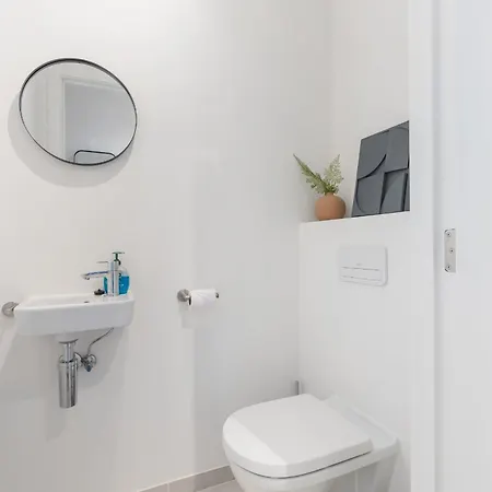 Apartamento Coastal Cocoon - Modern App 4p Met Deels Zeezicht *